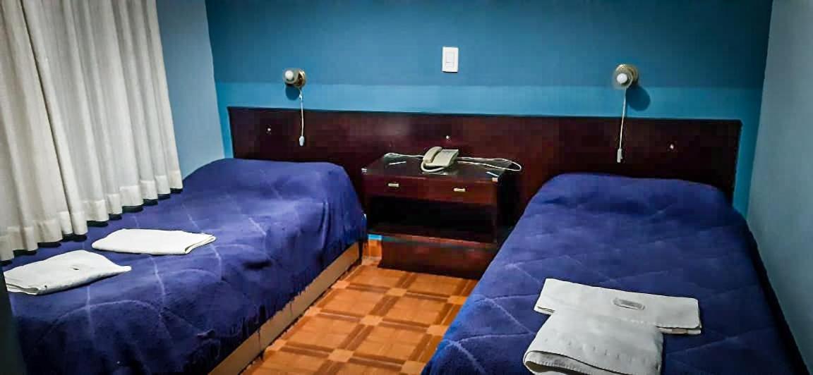 كفايات Hotel Emperador المظهر الخارجي الصورة